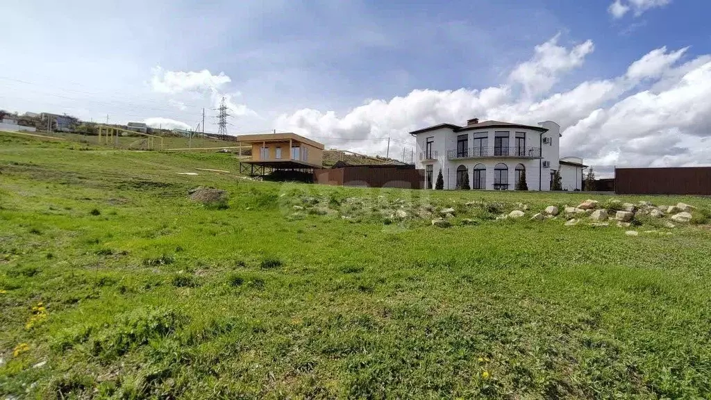 Участок в Крым, Феодосия ул. Судакская (5.3 сот.) - Фото 1