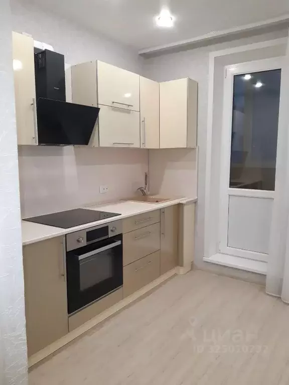 4-к кв. Белгородская область, Белгород ул. Буденного, 6 (74.4 м) - Фото 1