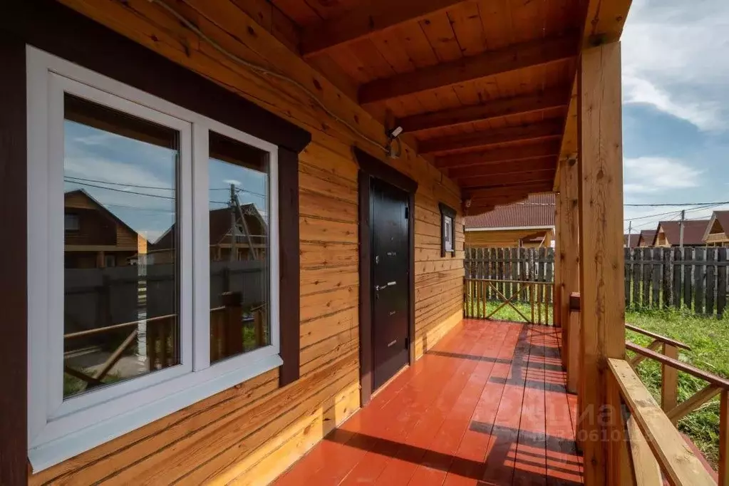 Дом в Иркутская область, Иркутский муниципальный округ, с. Хомутово ... - Фото 1