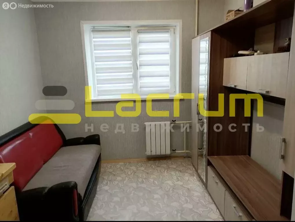 Квартира-студия: Красноярск, микрорайон Зелёная Роща, улица Воронова, ... - Фото 1