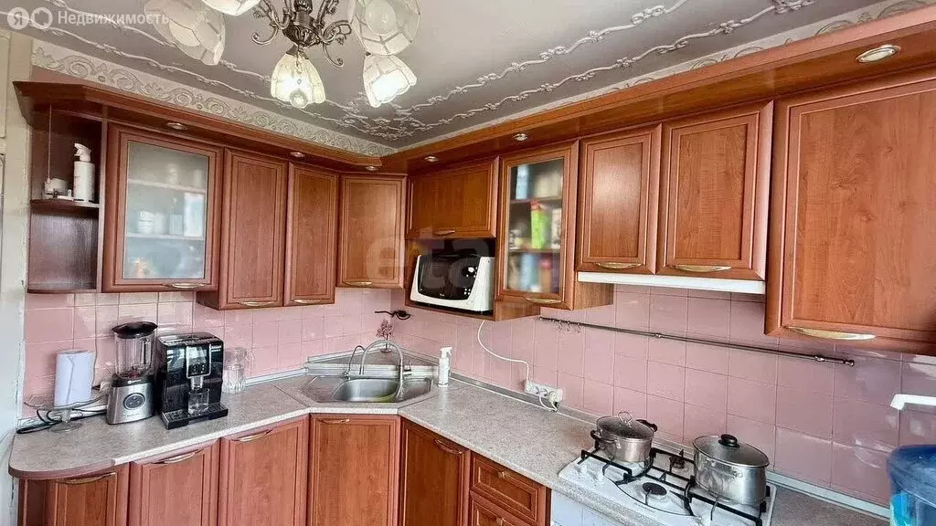 3-комнатная квартира: Симферополь, улица имени Мате Залки, 7Ж (70 м) - Фото 1