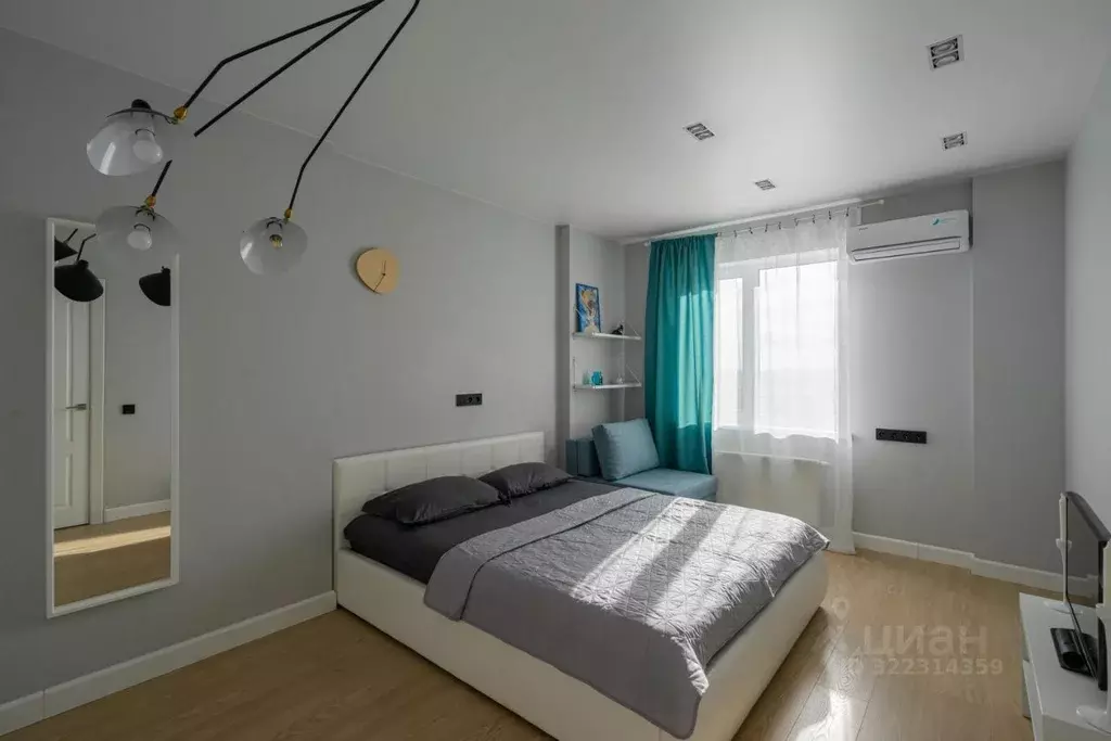 1-к кв. Свердловская область, Екатеринбург ул. Московская, 75 (37.0 м) - Фото 1