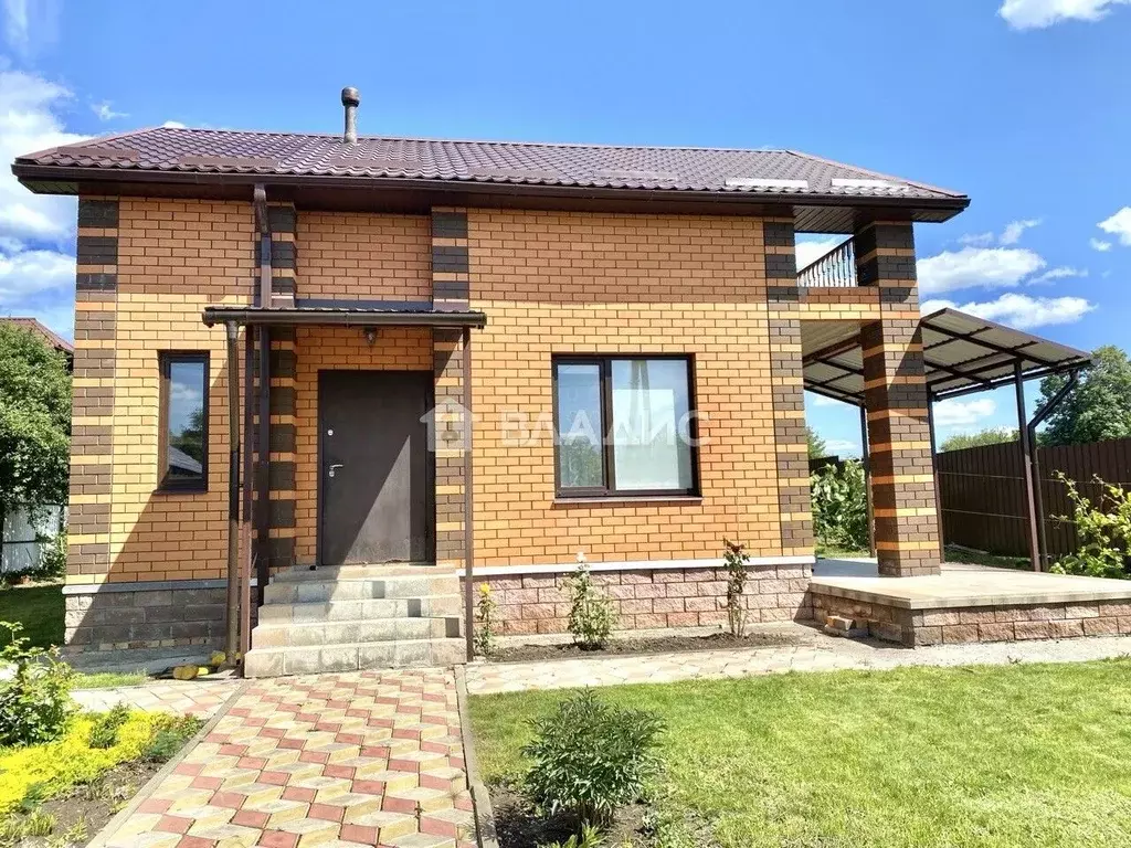 Дом в Белгородская область, Корочанский район, Мелиховское с/пос, с. ... - Фото 1