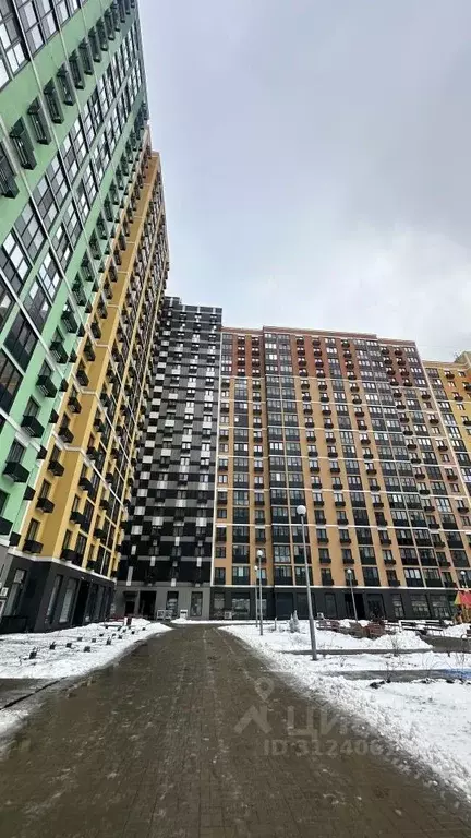 3-к кв. Москва Производственная ул., 8к2 (84.8 м) - Фото 0