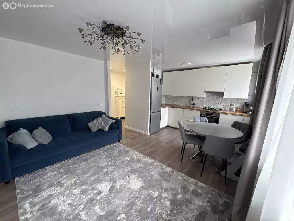 3-комнатная квартира: Екатеринбург, улица Академика Бардина, 11к1 ... - Фото 2