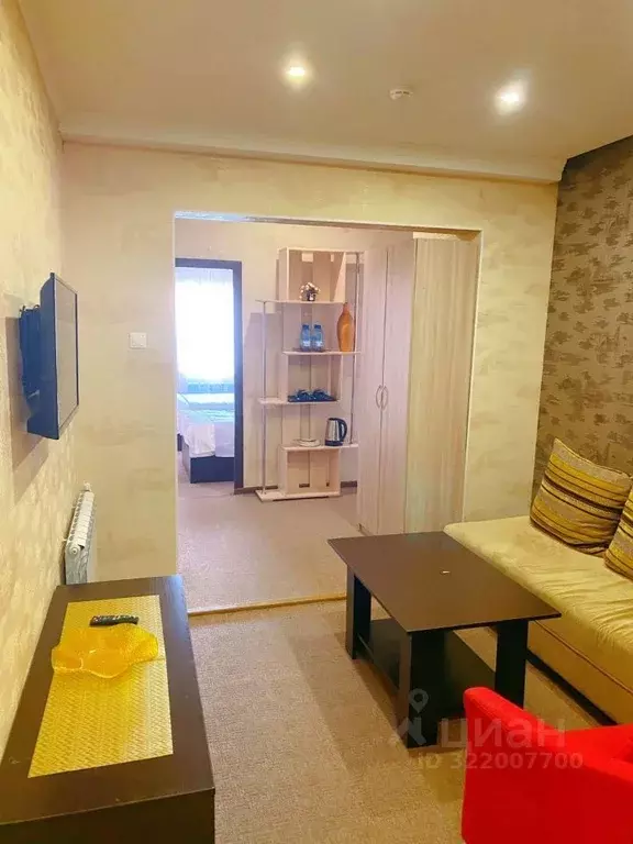 Комната Приморский край, Владивосток Верхнепортовая ул., 68В (40.0 м) - Фото 2