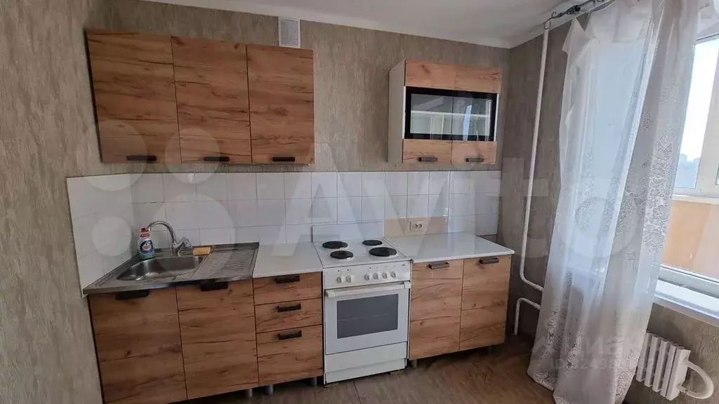 2-к кв. Белгородская область, Старый Оскол Жукова мкр, 3 (72.0 м) - Фото 1