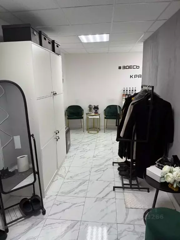 Помещение свободного назначения в Кировская область, Киров Гороховская ... - Фото 1