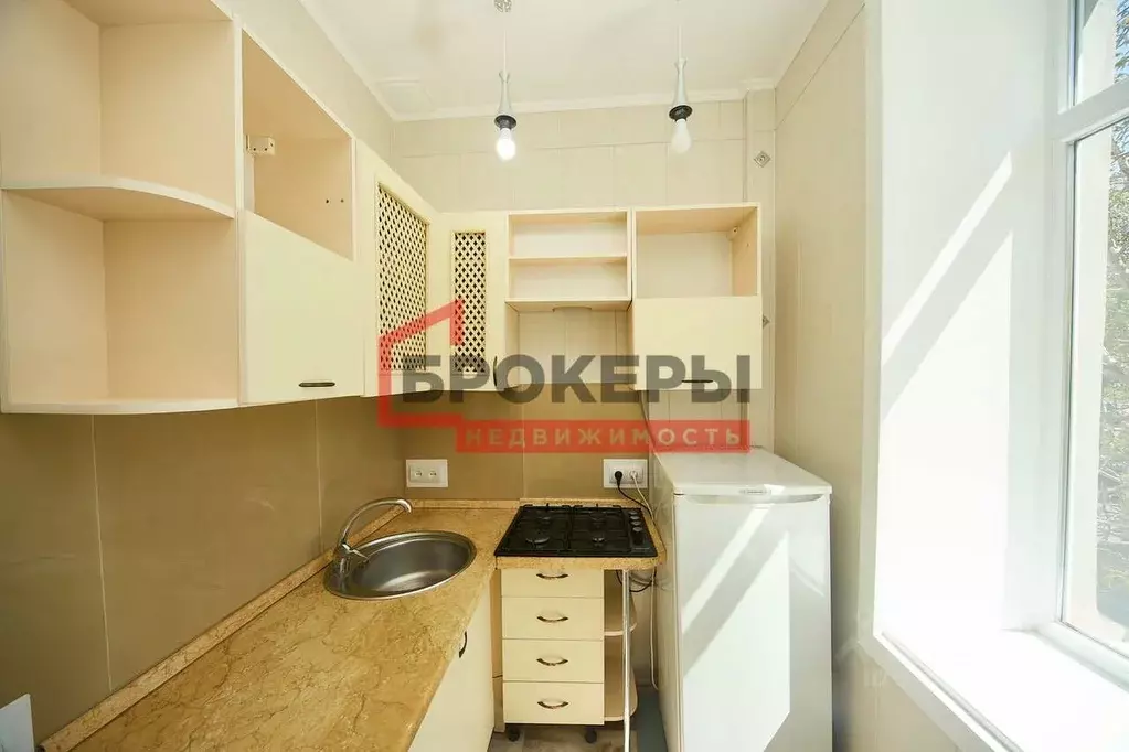 2-к кв. Севастополь ул. Инкерманская, 1 (34.2 м) - Фото 0