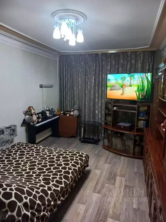 2-к кв. Саха (Якутия), Якутск ул. Федора Попова, 17/1 (61.7 м) - Фото 0