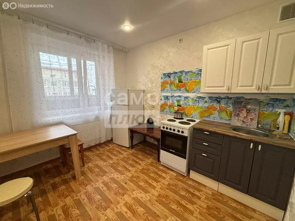 1-комнатная квартира: Ревда, улица Максима Горького, 56 (39.1 м) - Фото 1