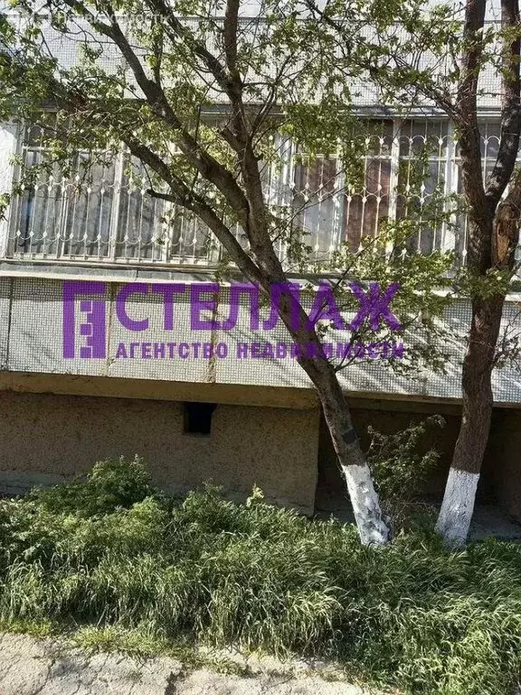 3-комнатная квартира: Феодосия, улица Челнокова, 66 (73 м) - Фото 0