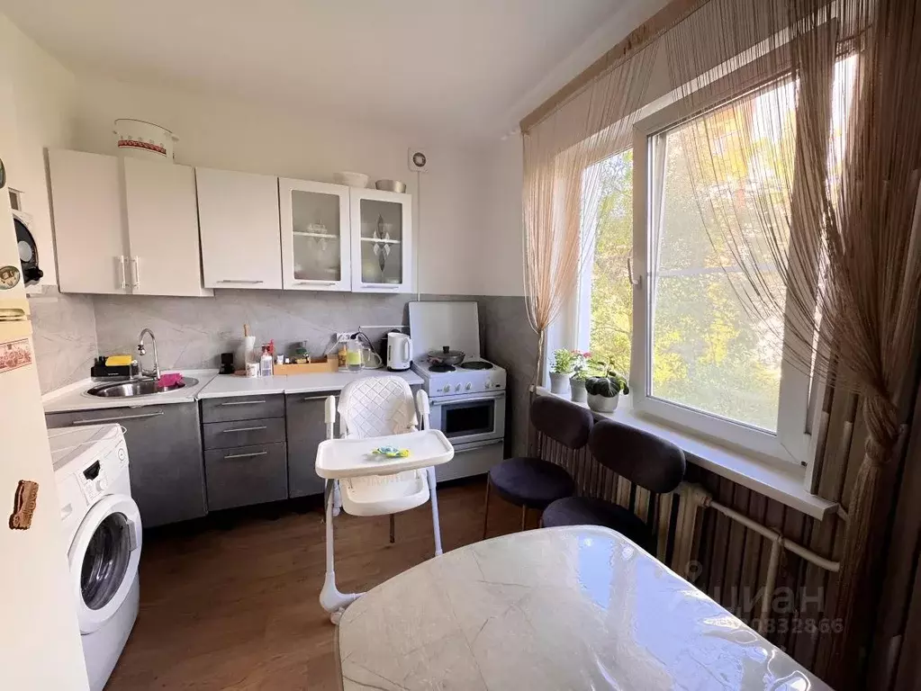 3-к кв. Бурятия, Улан-Удэ ул. Цыбикова, 4 (62.0 м) - Фото 2