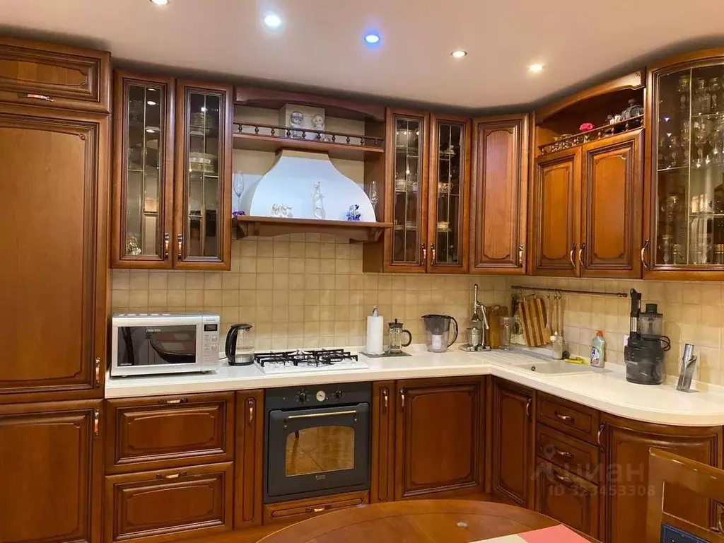 3-к кв. Волгоградская область, Волгоград ул. Канунникова, 9 (118.32 м) - Фото 2