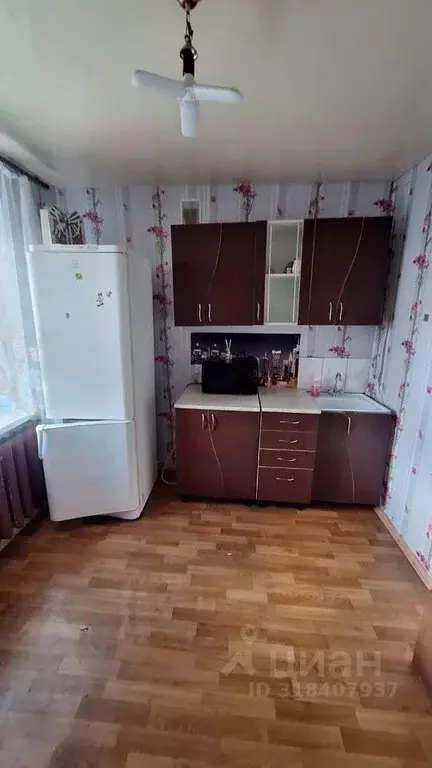 1-к кв. Кемеровская область, Прокопьевск Союзная ул., 75 (30.0 м) - Фото 0