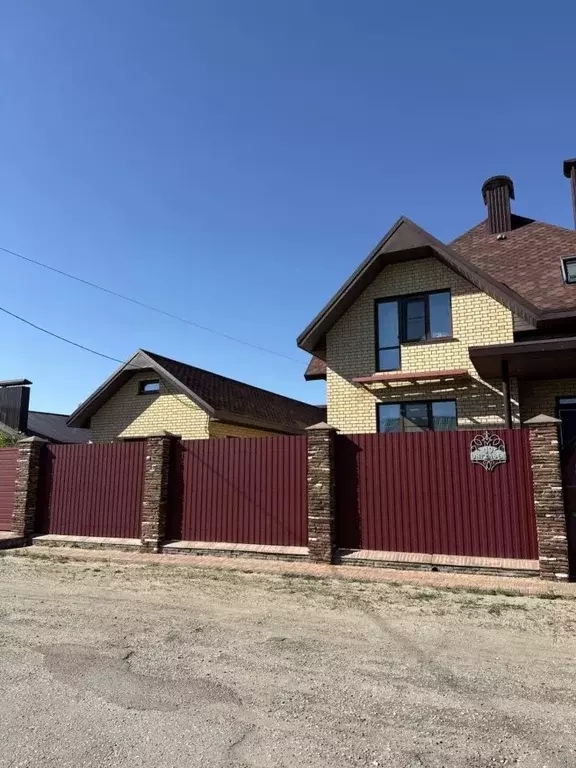 Коттедж в Волгоградская область, Жирновск ул. Энгельса, 49 (154 м) - Фото 1
