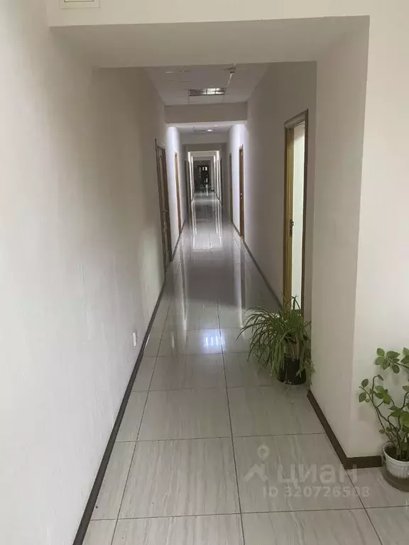 Офис в Краснодарский край, Краснодар ул. Котовского, 42 (10 м) - Фото 2