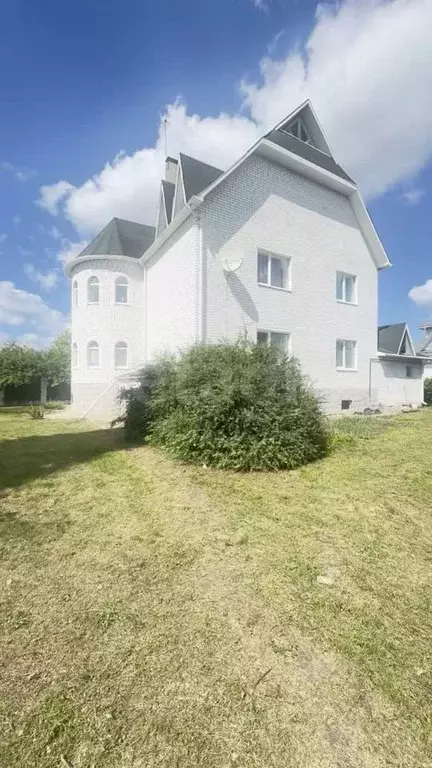 Дом в Белгородская область, Белгородский район, Дубовское с/пос, пос. ... - Фото 1