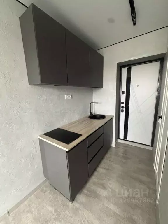 Студия Татарстан, Казань ул. 2-я Гаражная, 4к1 (11.2 м) - Фото 1