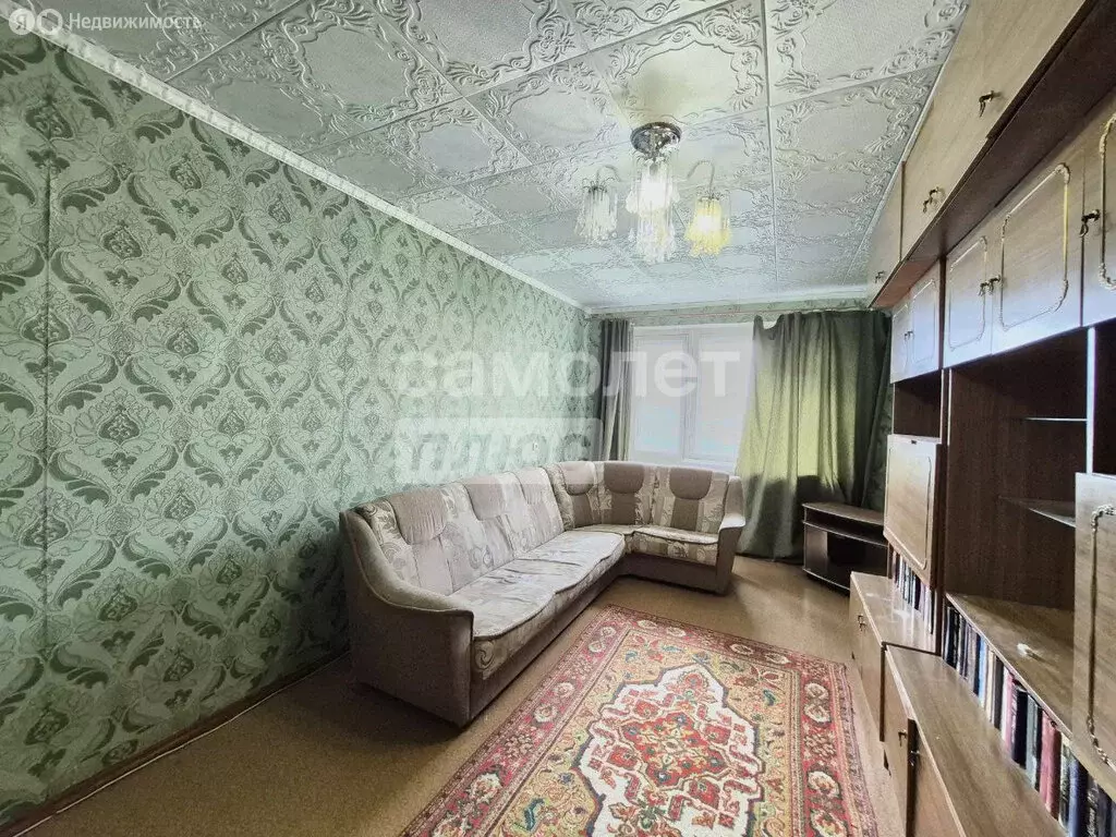 3-комнатная квартира: Волгоград, бульвар Энгельса, 19 (65 м) - Фото 0