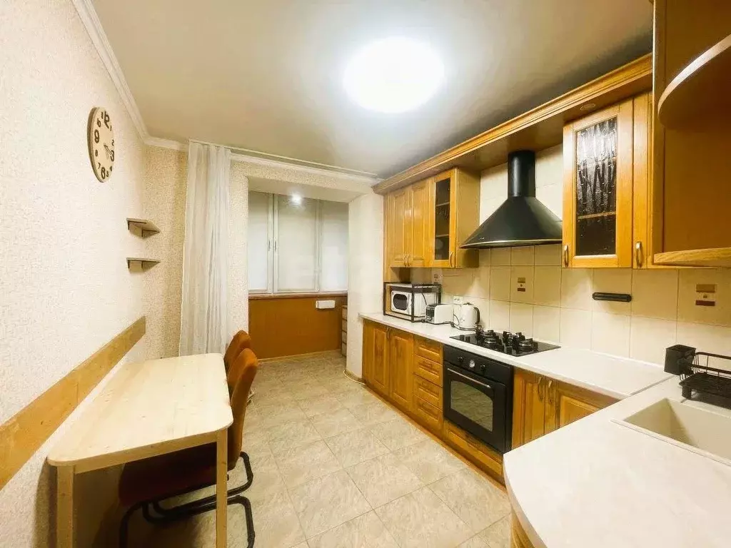 3-к кв. Крым, Симферополь ул. Лексина (69.7 м) - Фото 1