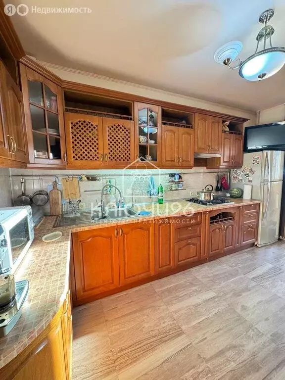 3-комнатная квартира: Пятигорск, Оранжерейный проезд, 11 (91 м) - Фото 2