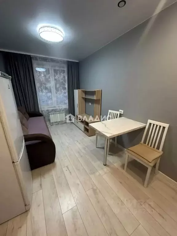 1-к кв. Бурятия, Улан-Удэ ул. Виталия Сукуева, 1к2 (34.7 м) - Фото 1