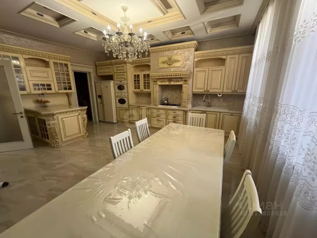 Дом в Северная Осетия, Владикавказ ул. Щорса, 65 (600 м) - Фото 1