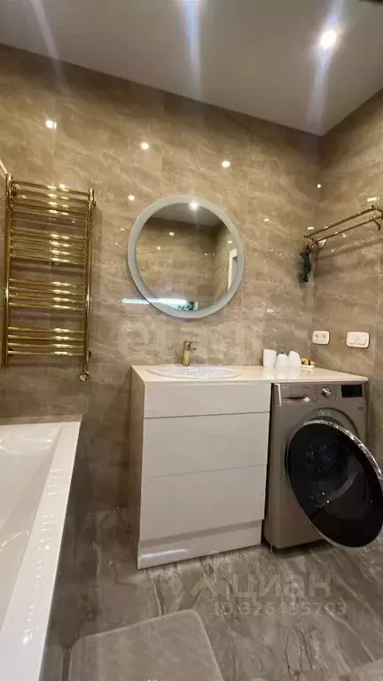 4-к кв. Северная Осетия, Владикавказ ул. Шамиля Джикаева, 4 (140.0 м) - Фото 1