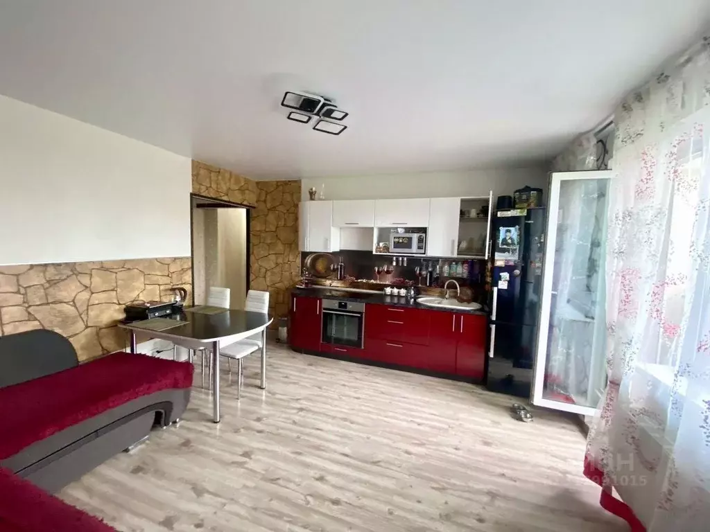3-к кв. Свердловская область, Нижний Тагил ул. Булата Окуджавы, 3 ... - Фото 0
