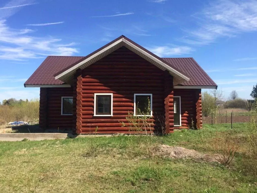 Дом в Псковская область, Гдовский район, Юшкинская волость, д. ... - Фото 1