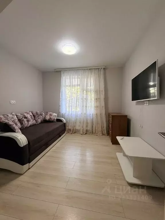 Дом в Крым, Симферополь Ак-Мечеть мкр,  (60 м) - Фото 1