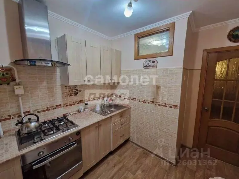 2-к кв. Омская область, Омск Городок Нефтяников мкр, ул. 22 Апреля, 51 ... - Фото 1