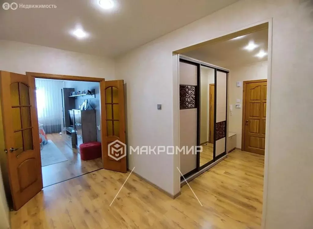 2-комнатная квартира: Орёл, Цветочный проезд, 4А (85.5 м) - Фото 1