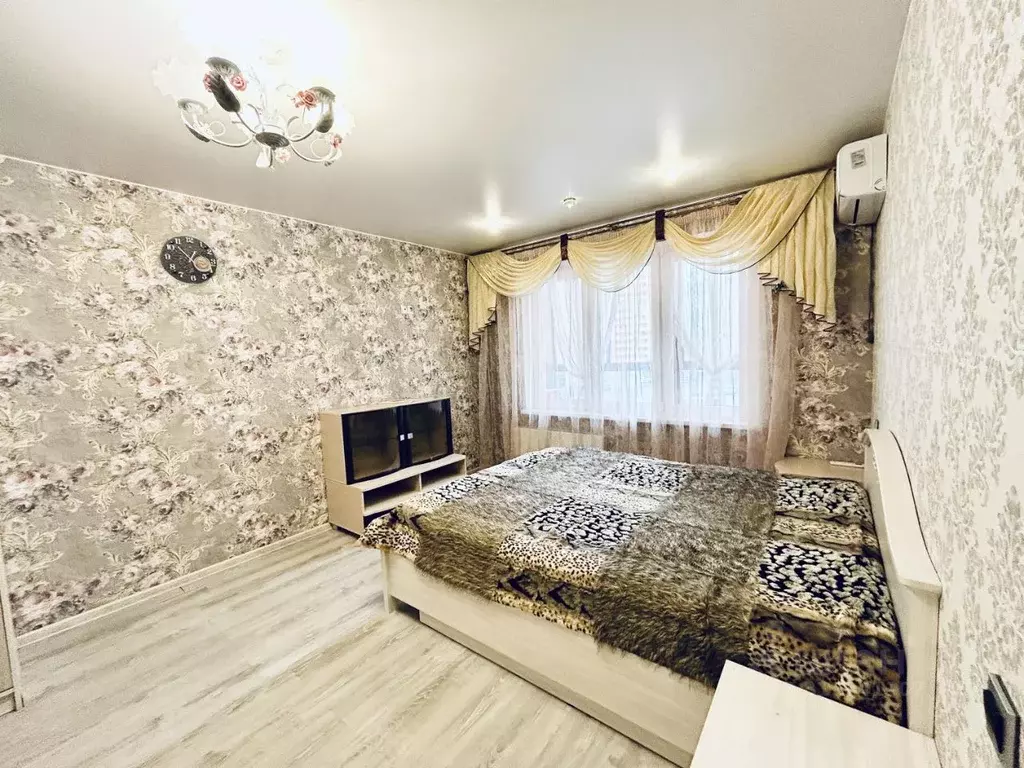 1-к кв. Санкт-Петербург Ленинский просп., 76к1 (37.5 м) - Фото 0
