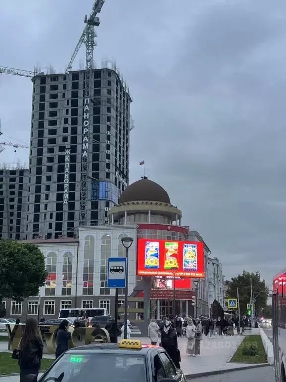 3-к кв. Чеченская республика, Грозный ул. Хамзата У. Орзамиева, 45А ... - Фото 1