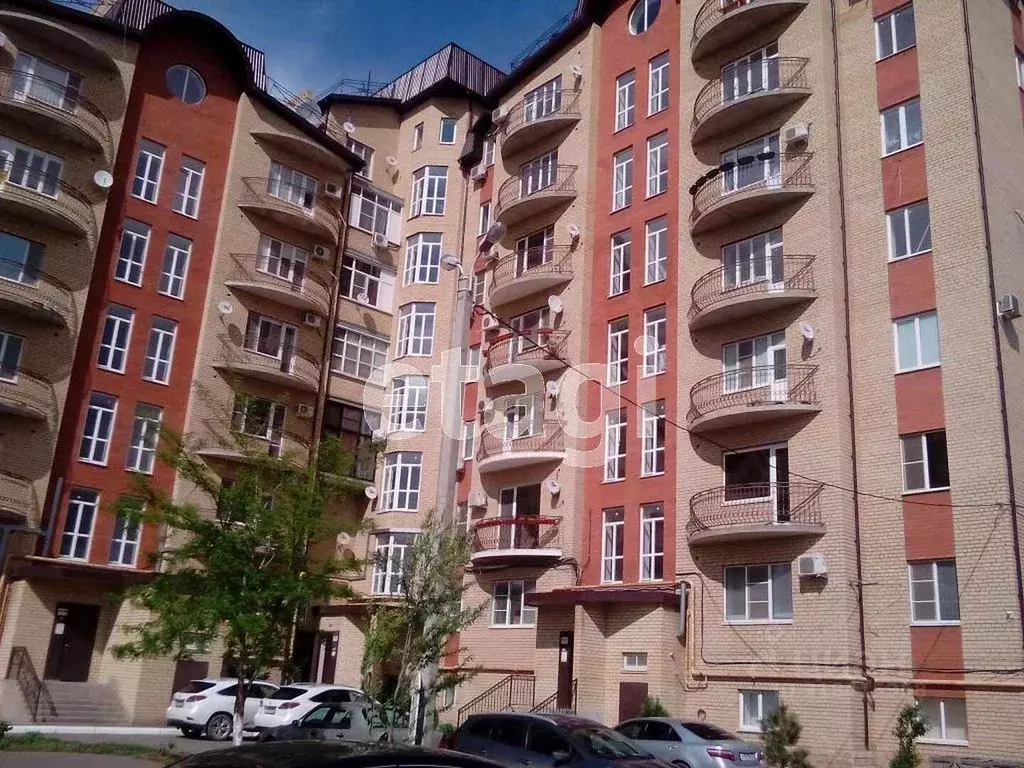 2-к кв. Астраханская область, Астрахань ул. Латышева, 7В (72.9 м) - Фото 0