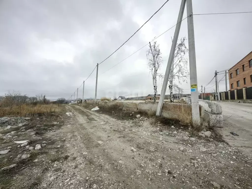 Участок в Краснодарский край, Новороссийск ул. Михаила Тихоновича ... - Фото 2