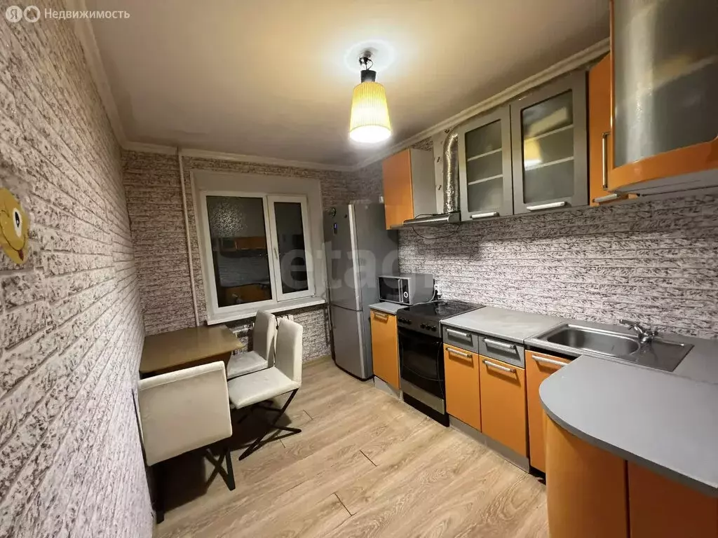 1-комнатная квартира: Елизово, Уральская улица, 13 (37.6 м) - Фото 1