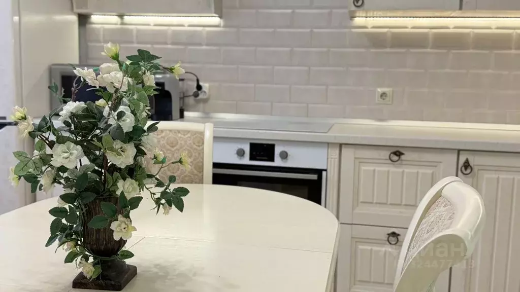 2-к кв. Татарстан, Нижнекамск ул. 30 лет Победы, 16 (66.5 м) - Фото 1