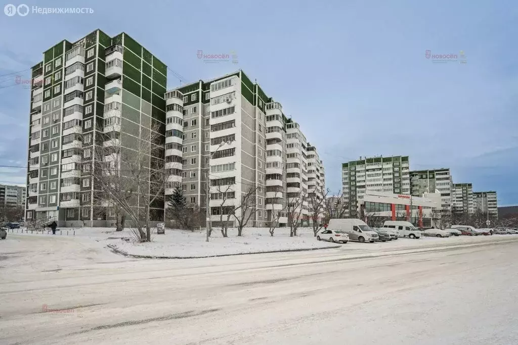 Квартира-студия: Екатеринбург, улица Крестинского, 51 (14 м) - Фото 2