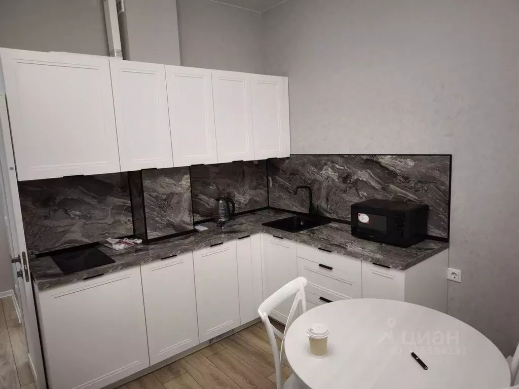 Студия Новосибирская область, Новосибирск ул. Семьи Шамшиных, 91 (30.0 ... - Фото 1