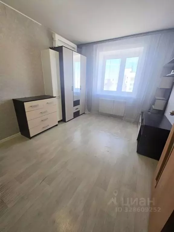 1-к кв. Смоленская область, Смоленск ш. Киевское, 57 (31.0 м) - Фото 1