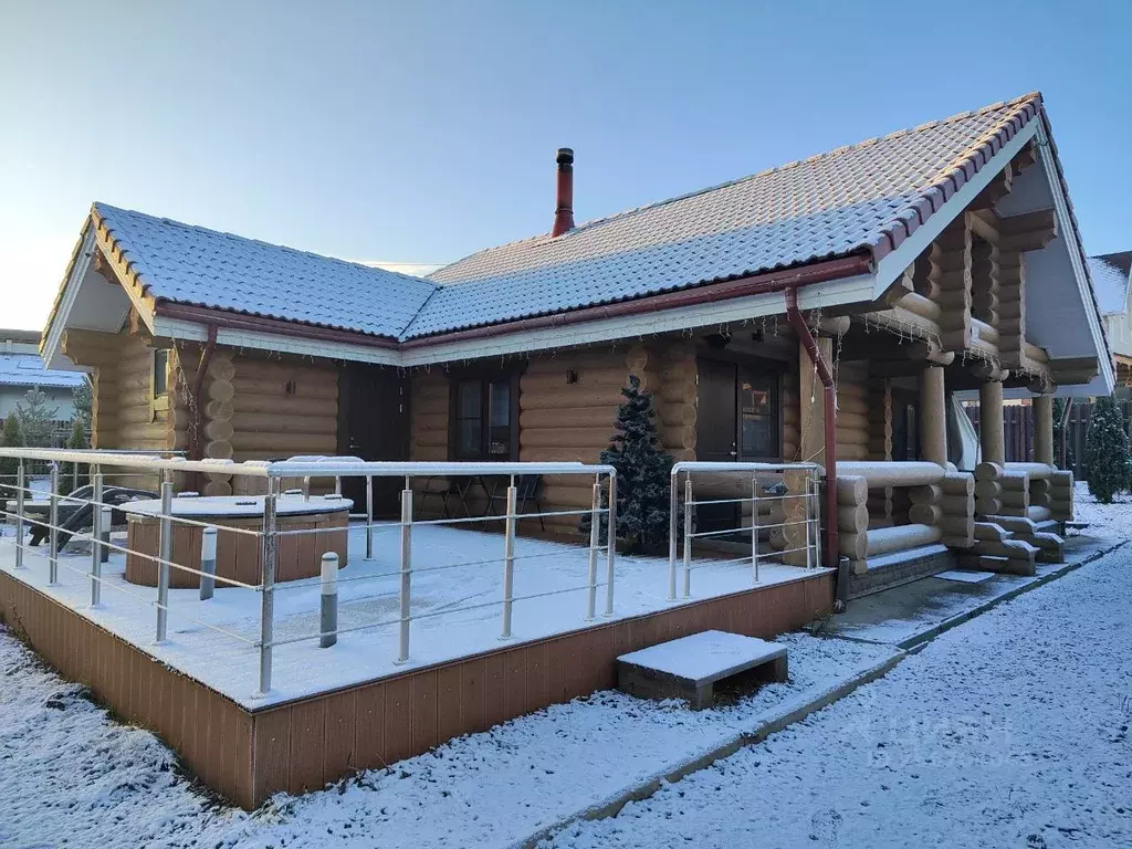 Дом в Ленинградская область, Выборгский район, Красносельское с/пос, ... - Фото 0
