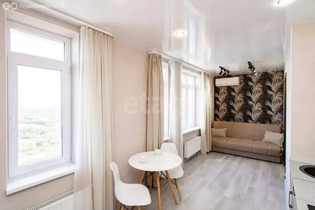 Квартира-студия: Тюмень, Харьковская улица, 74 (27.1 м) - Фото 2