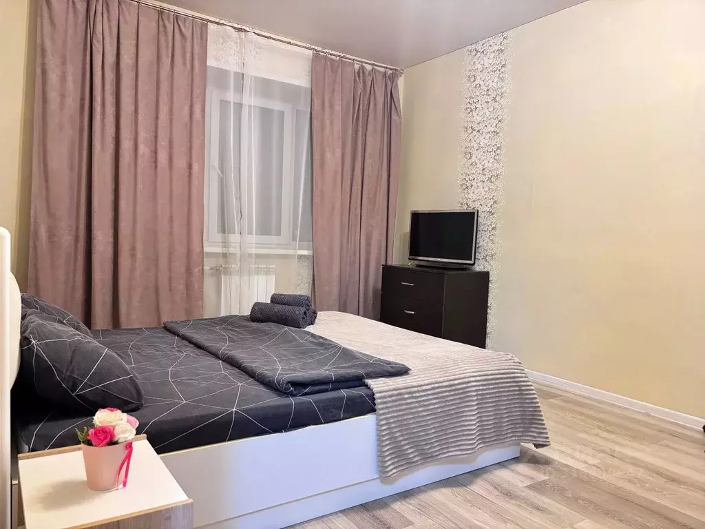 1-к кв. Омская область, Омск ул. Дианова, 9к1 (40.0 м) - Фото 2