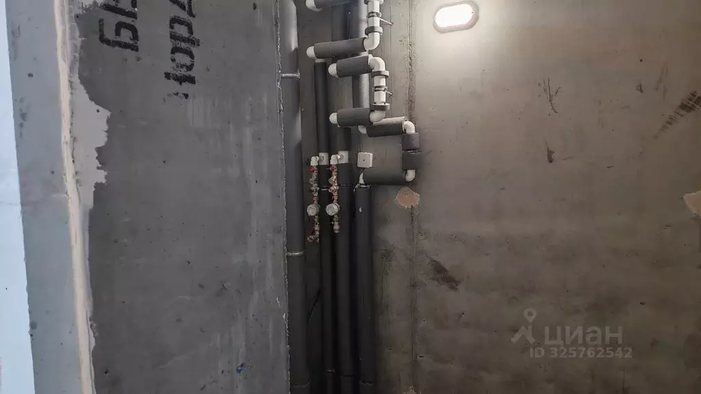 Студия Омская область, Омск ул. Александра Захарченко, 5 (29.4 м) - Фото 2