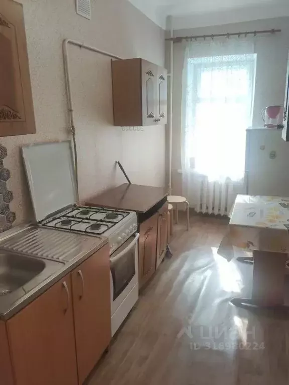 2-к кв. Свердловская область, Екатеринбург ул. 8 Марта, 110 (55.0 м) - Фото 0