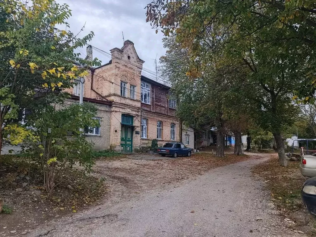 2-к кв. Ставропольский край, Ессентуки Ручейная ул., 2А (43.7 м) - Фото 0