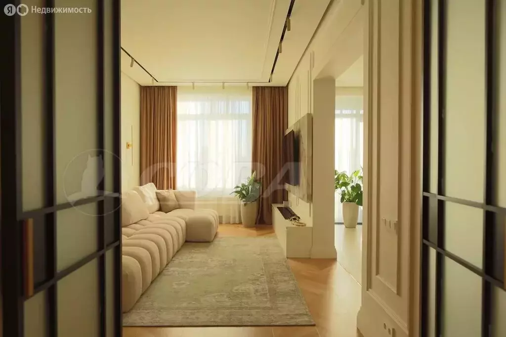 4-комнатная квартира: Тюмень, улица Федюнинского, 30 (136.5 м) - Фото 1